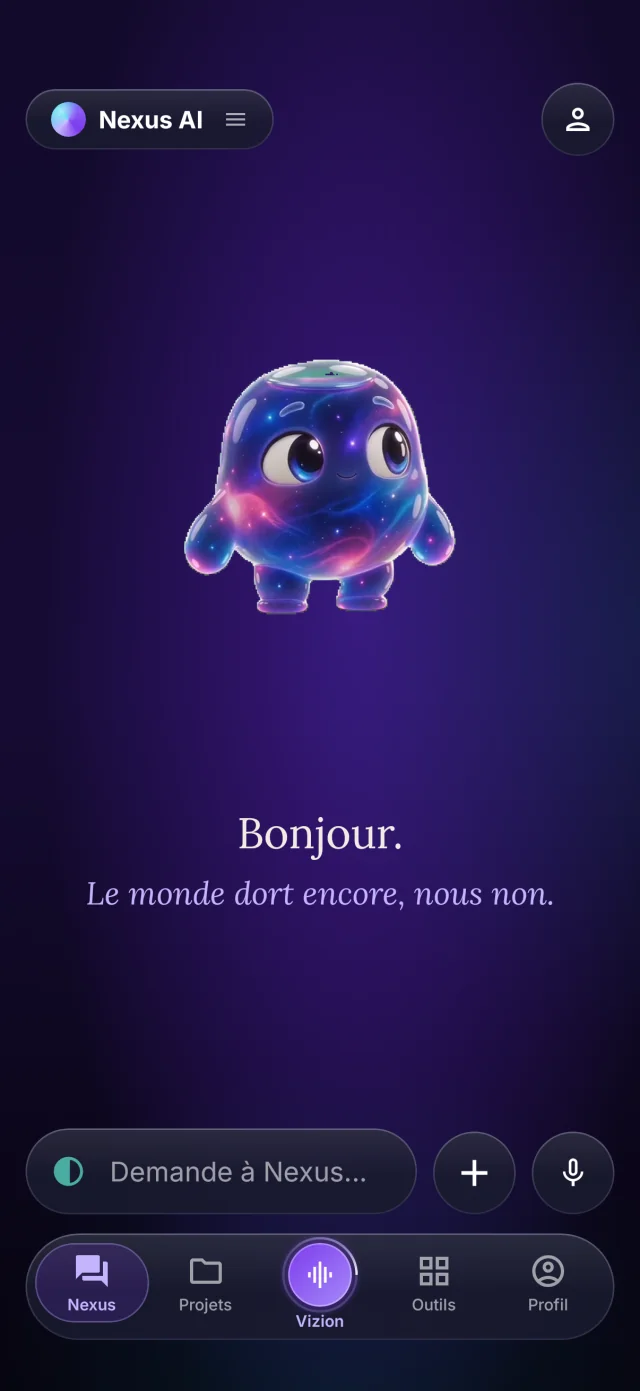 Écran d’accueil de Nexus sur Android : la mascotte LUMI, le message « Bonjour. » et le champ « Demande à Nexus… ».